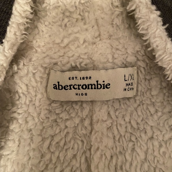 Abercrombie cardigan - Picture 4 of 4